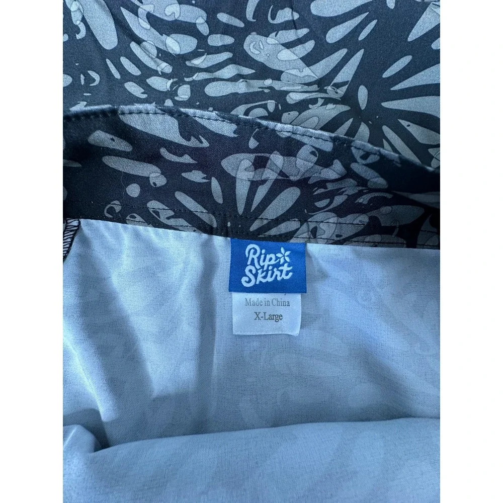 Ripskirt crafted from